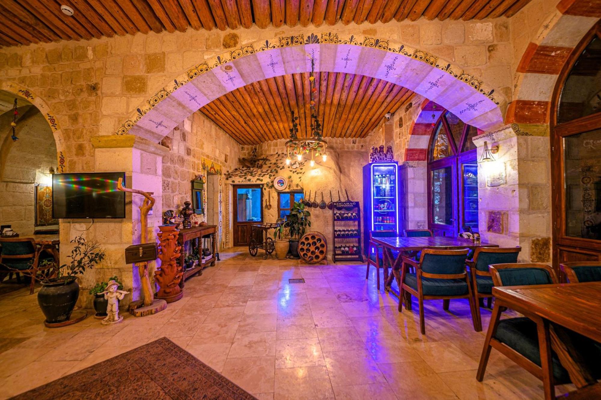 Hotel Capp Royal Cave *